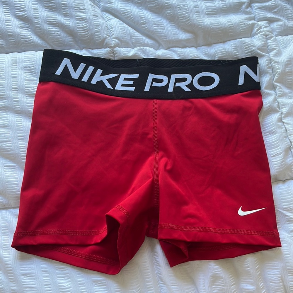 NIKE pro 3 in shorts